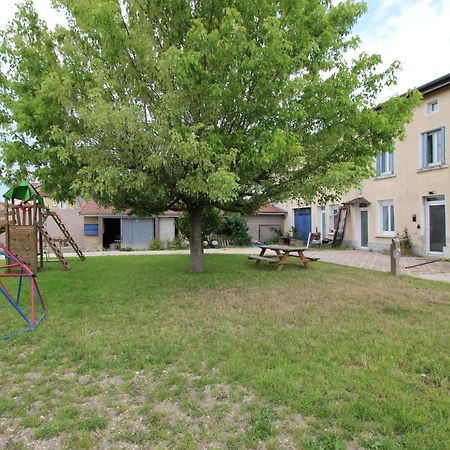 Luxury Studio, Rez De Chaussee, Parking Prive Video Surveillance, Canape Haute Qualite Convertible Couchage 2 Personnes, Centre Ville Proche, Restaurant, Boulangerie 2 Minutes A Pied, Terrasse - 800Metre Carre De Terrain - Gere Par Presta-Zen'Service Verdun-sur-Meuse Esterno foto